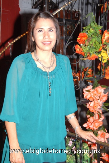 24042010 Esmeralda Medina García celebró su cumpleaños el jueves 15 de abril.
