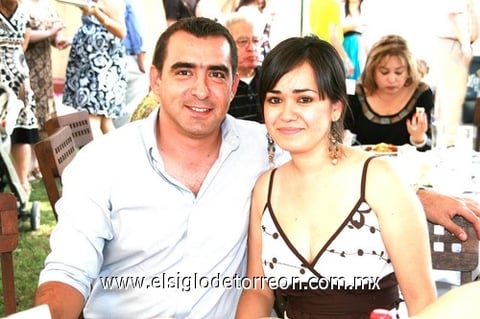 02052010 Silvestre Santos y Ana Lobato.