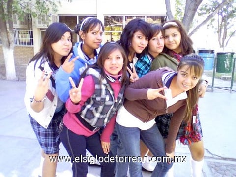 06052010 Alma, Belén, Elitania, Ely, Liz, Elsa y Nohemí.