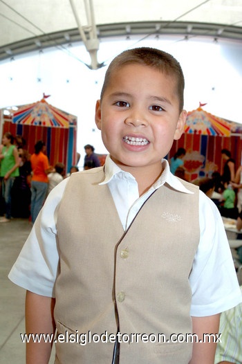 06052010 Diego Giovani Medina.