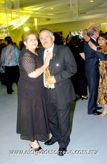 06052010 Elba y Raúl Pérez.