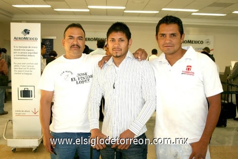 07052010 México. José Eduardo López y Jorge Rodríguez fueron despedidos por Jesús López.