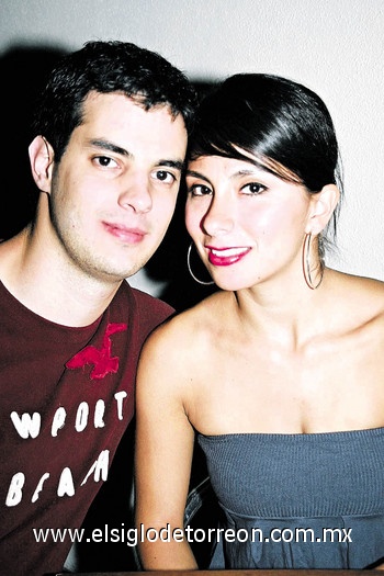 09052010 Benjamín Arratia y Fabiola Lima.