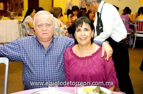 09052010 Alejandro y Soledad Martínez.