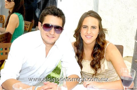 09052010 Fernando Covarrubias y Fernanda de la Parra.