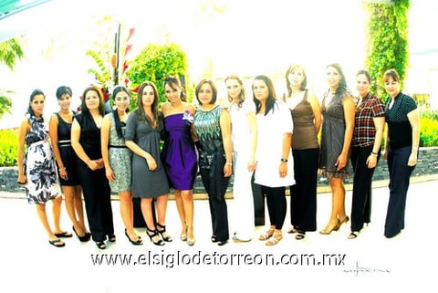 Pamela, Paty, Rosy, Margarita, Tere, Almendra, Nadia, Yaneth, Lupita, Gloria, Jess, Loli y Claudia.