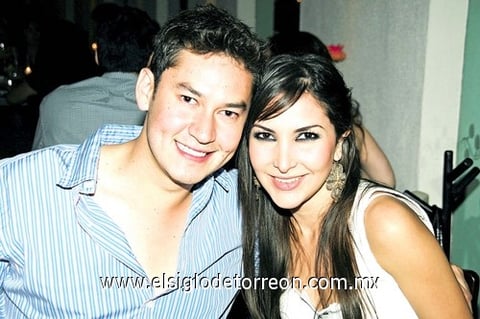 10052010 Toño y Brenda.