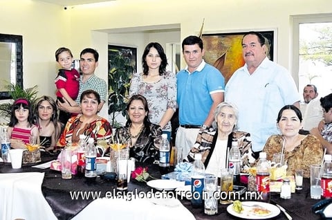 13052010 Familia Fernández Llamas.