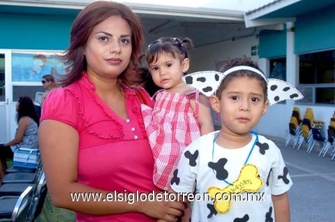 13052010 Arely Ramírez, Aytana y Maxayán.