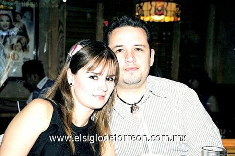 17052010 Paulina Sáenz y Roberto Vázquez.