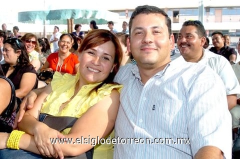 16052010 Martha de Payán y Guillermo Payán.