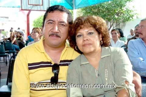 16052010 Carlos de Ávila y María de la Luz Gutiérrez.