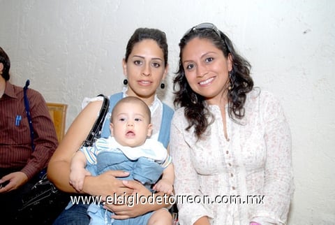 20052010 Carmen Ibarra, Nicolás Amezcua y Claudia Ibarra.