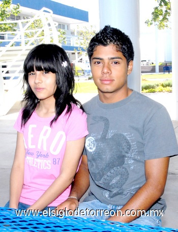 20052010 Sandra Vélez y Marifer Luna.