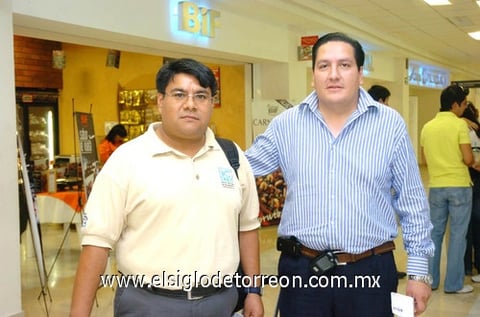 24052010 Ciudad de México.  Javier Zamora y Alejandro Fabián.