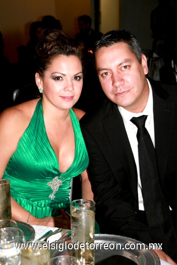 23052010 Pareja. Odila y Óscar.