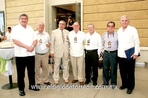 26052010 Presentes. Fernando González, Gonzalo Fernández, Carlos Guevara, Francisco Madero, Luis Carlos Reyes, Luis López y Alberto González Domene.