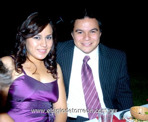 27052010 Karla Rivera y Francisco Gallegos.