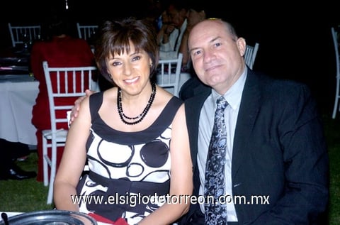 27052010 Priscila y Abraham.
