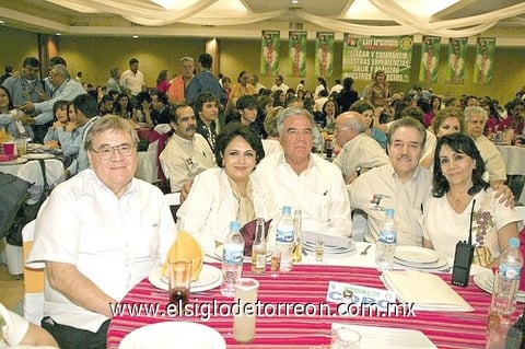 30052010 Gilberto, Teresa, Rogelio, Ignacio y Lucero.