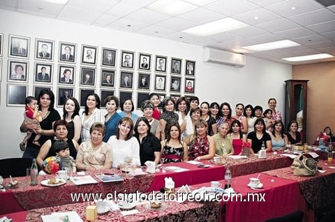 30052010 Integrantes del Comité de Damas del Colegio de Contadores Públicos de La Laguna; algunas de sus integrantes: Griselda de Zúñiga, Mary Woo, Alicia de Rosado, Alejandra de De la Garza, Leticia de Olivares, Margarita de Márquez y Francis Barrera.