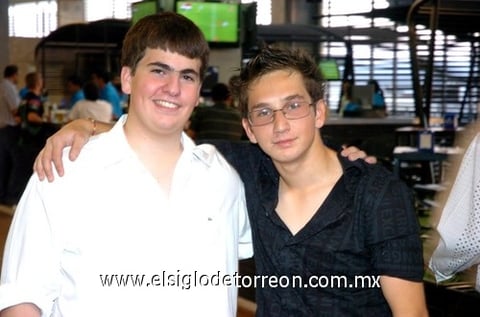 01062010 Fernando y Carlos.