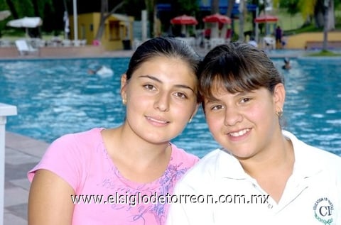 01062010 Paola González y Marlan Treviño.