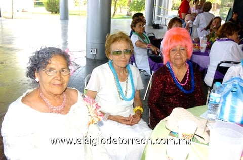 02062010 Alicia Castañeda, Bertha Mendoza y Manuela Huerta.