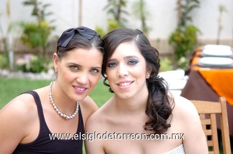 07062010 Lore y Sofía.