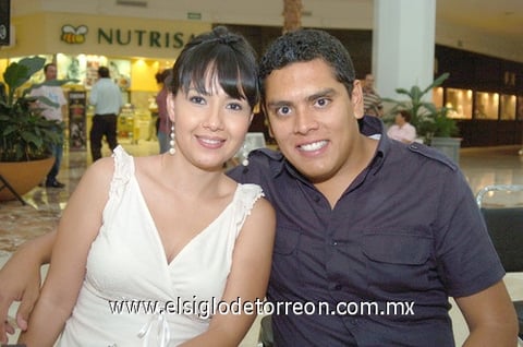 07062010 Rocío de Guerrero y Eugenio Guerrero.  EL SIGLO DE TORREÓN / JESÚS HERNÁNDEZ