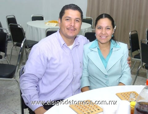 07062010 Eduardo Montoya y Ruth Ramos.