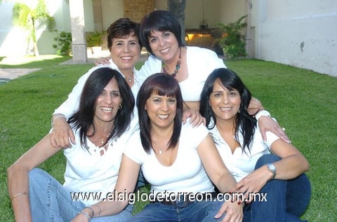 08062010 Rosario, Conchita, Luz María, Margarita y Ana Teresa Silva Llamas.