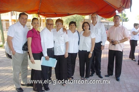 06062010 Gerardo, Julieta, Ricardo, Eva, Margarita, Diana, Steven y Mauro.