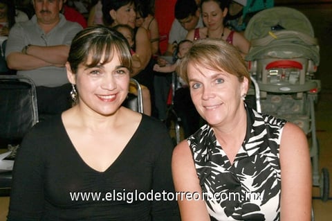 06062010 Tensy Murguía y Cristina Fuentes.