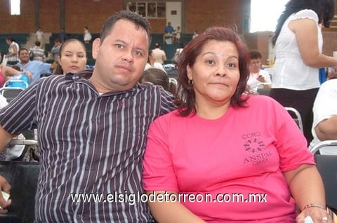 14062010 Magdalena Mendoza y Magdalena Pérez.