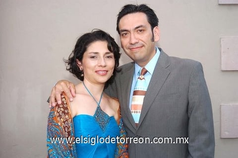 15062010 Carolina y Xavier Aguirre.
