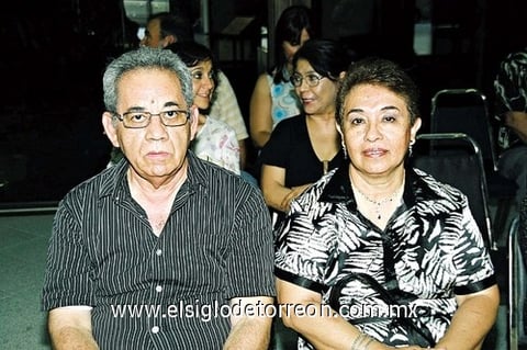 15062010  Rafael Serna y su esposa Rina.