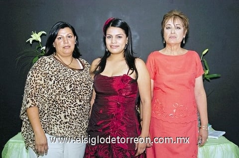 13062010 Verónica Martínez, Carmen Saraí y Eunice Gutiérrez.