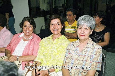 17062010 Lydia Ávila de Olvera, Miriam de Ramírez y Alicia de Castillón.