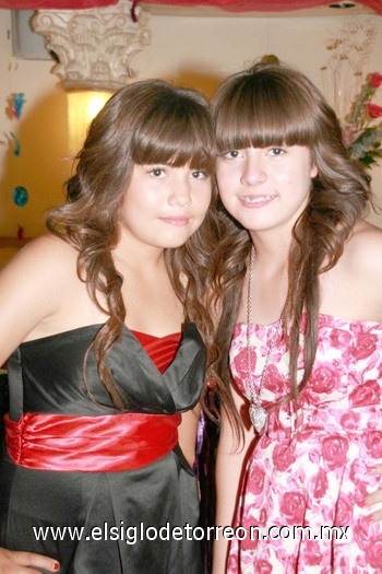18062010 Amy Romero y Salma Puente.
