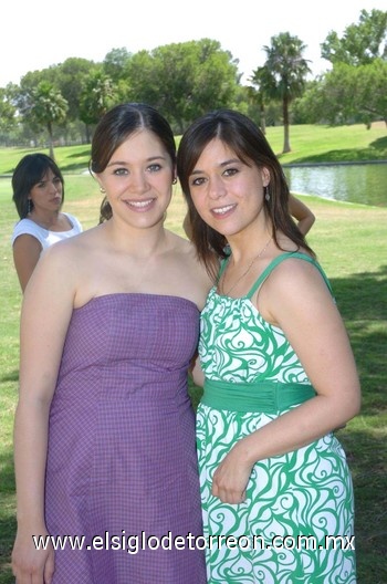 21062010 Maritere y Cynthia Serna.