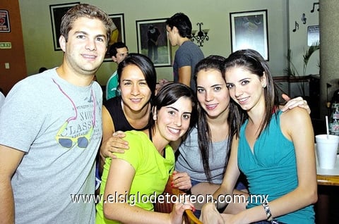20062010 Enrique, Paulina, Mariana, Sofía y Astrid.