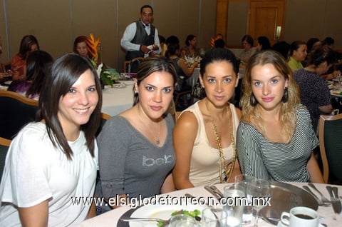 20062010 Mariana, María Elena, Jimena y Karla.