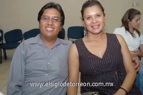 22062010 Jazmín García y Alicia Martínez.