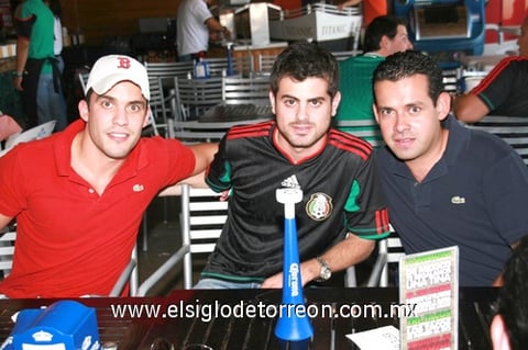 23062010 Mauricio Camacho, Sergio Román y Francisco. EL SIGLO DE TORREÓN / RAMÓN SOTOMAYOR W.