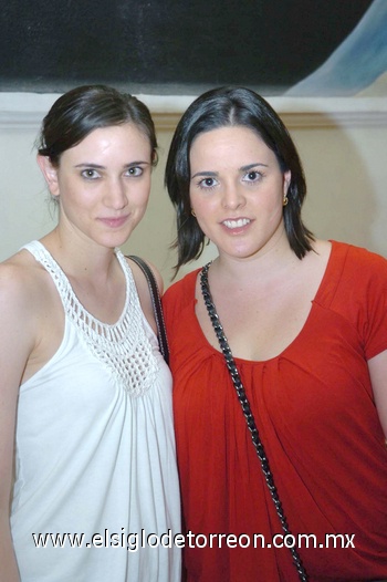 25062010 Alejandra Maisterrena y Margarita Martínez.