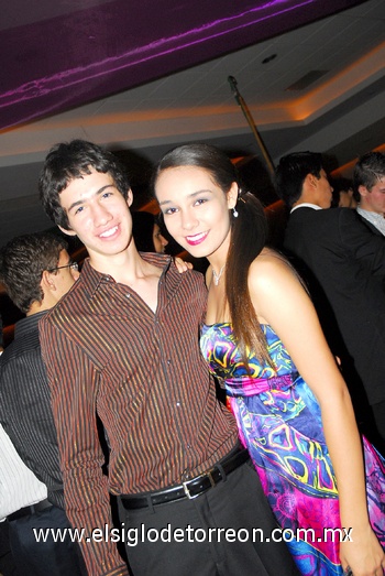 25062010 Bárbara Sánchez y Jéssica Zarzar.