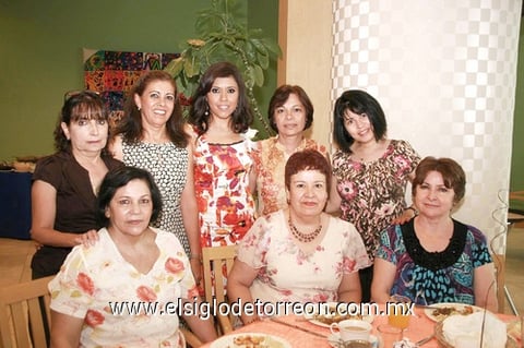 28062010 Ivet, Elda, Rocío, Doris, Yola, Lupita, Paty y Norma.