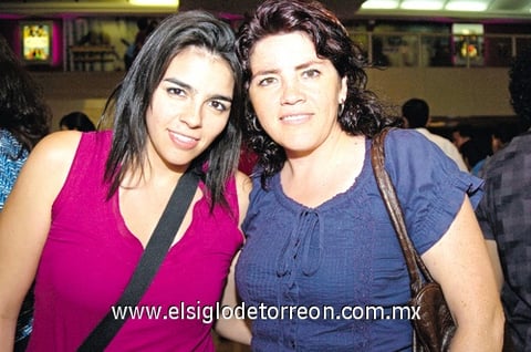 27062010 Claudia Ríos y Ale Mascorro.
