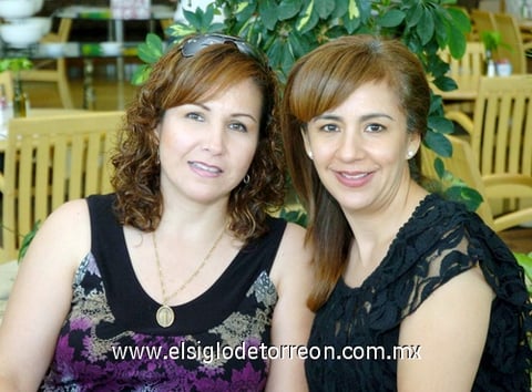 27062010 Brenda y Dulce.